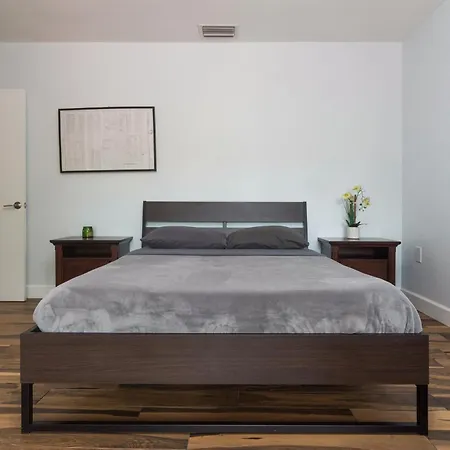 Luxury Villa Serena - 1 Bedroom 1 Ba